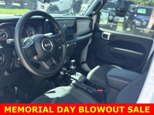 2025 Jeep Gladiator Nighthawk