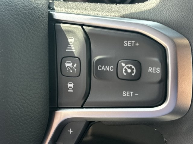 2027 RAM 1500 Big Horn/Lone Star