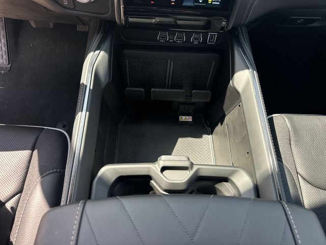 2027 RAM 1500 Limited