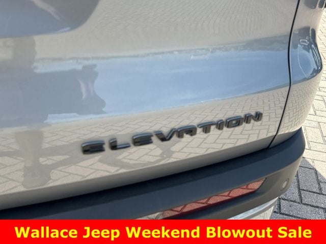 2024 GMC Acadia Elevation