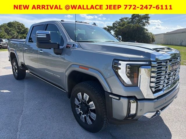 2026 GMC Sierra 4WD Crew Cab Standard Box Denali's photo