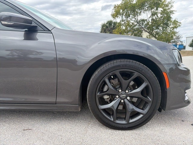 2021 Chrysler 300 S