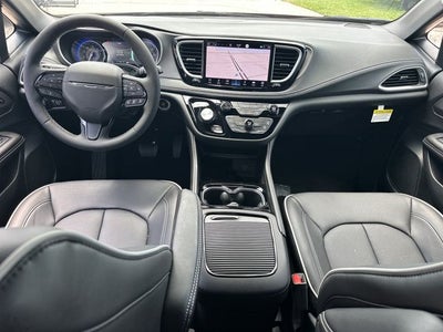 2027 Chrysler Pacifica Limited