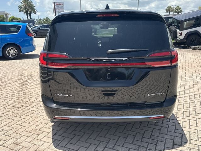 2027 Chrysler Pacifica Limited