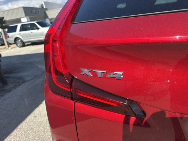 2020 Cadillac XT4 Premium Luxury