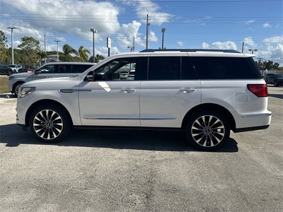 2019 Lincoln Navigator Select