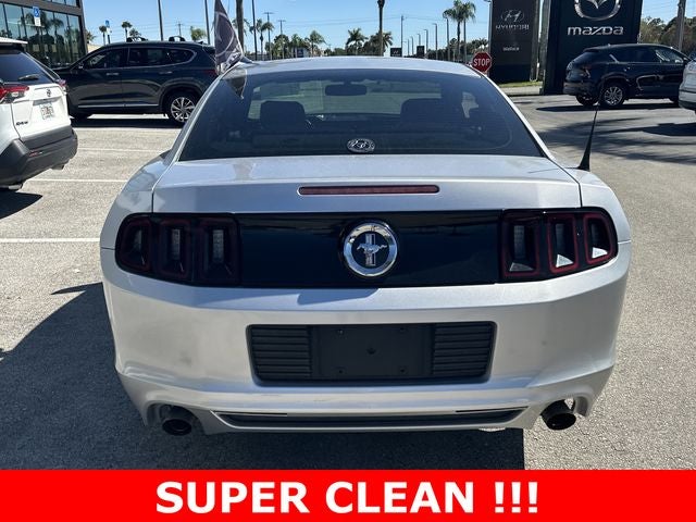 2014 Ford Mustang V6