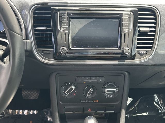 2016 Volkswagen Beetle 1.8T SEL