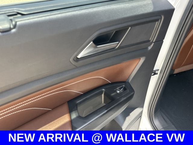 2021 Volkswagen Atlas 3.6L V6 SE w/Technology R-Line
