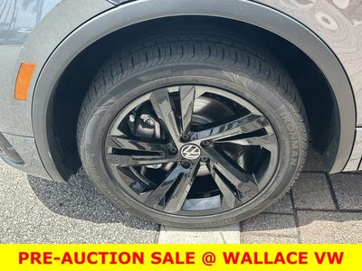 2024 Volkswagen Tiguan 2.0T SE R-Line Black