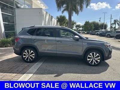 2023 Volkswagen Taos 1.5T SE