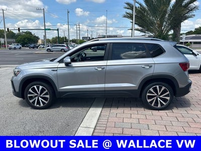 2024 Volkswagen Taos 1.5T SE