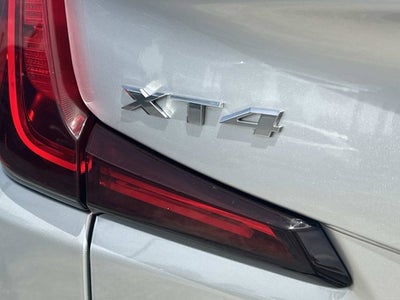 2022 Cadillac XT4 FWD Luxury