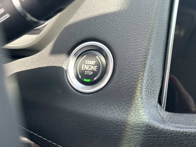 2022 Cadillac XT4 FWD Luxury
