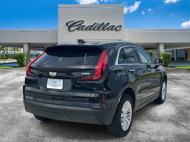 2024 Cadillac XT4 FWD Luxury