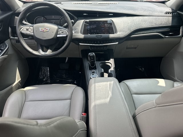 2020 Cadillac XT4 FWD Premium Luxury