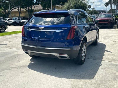 2023 Cadillac XT5 FWD Premium Luxury