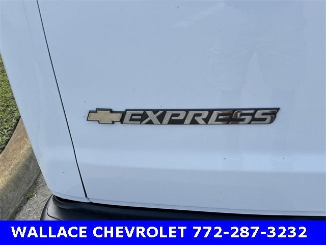 2024 Chevrolet Express Cargo 2500 WT