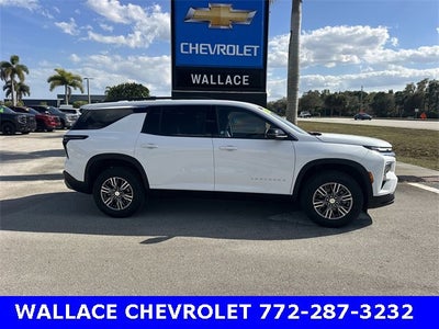 2025 Chevrolet Traverse LT