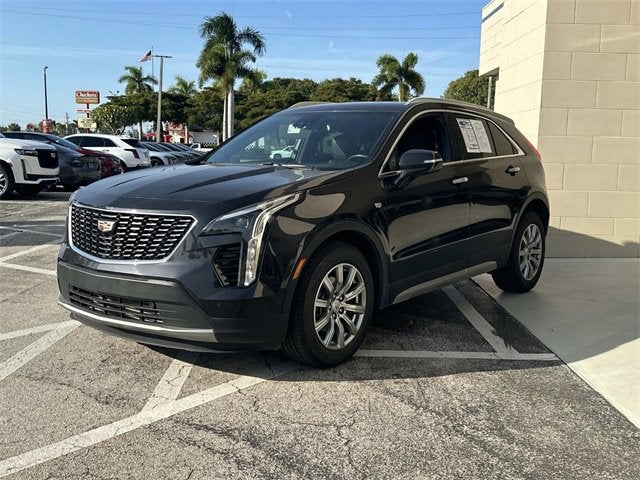 2023 Cadillac XT4 Premium Luxury