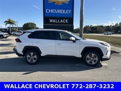 2023 Toyota RAV4 XLE